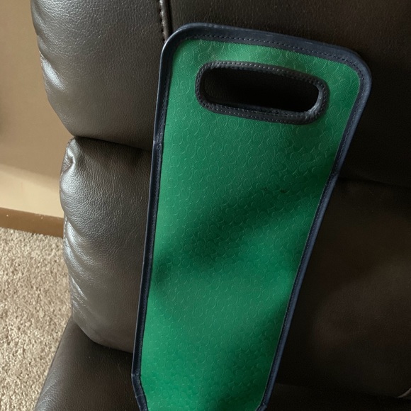 Authentic coach wine bag - Picture 3 of 4